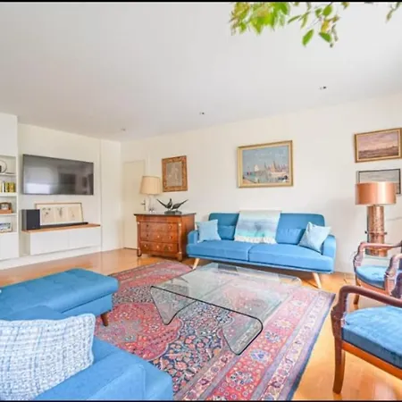 Apartment Passy Prestige *